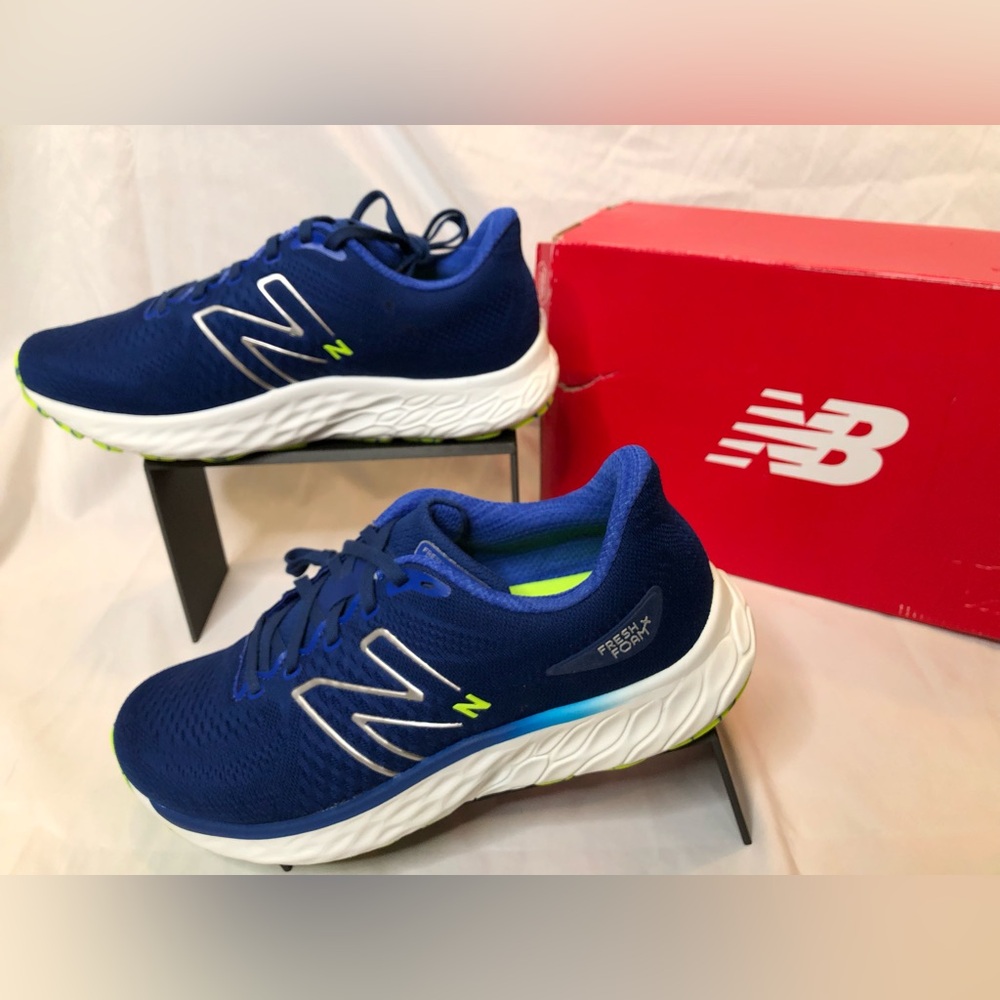 New Balance Mens Fresh Foam x EVOS v3 - Size 9 4E Extra Wide